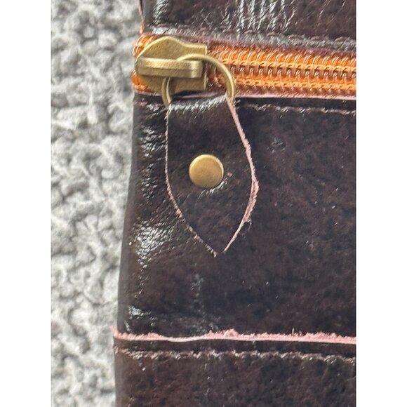 JEANS Brown Leather Crossbody Bag With Orange Zipper - Picture 4 of 8